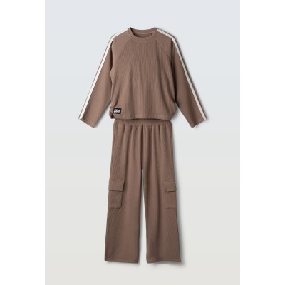 Pants set - CAMEL 8Y