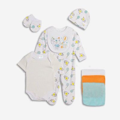 Set of 8 baby items - WHITE 1M