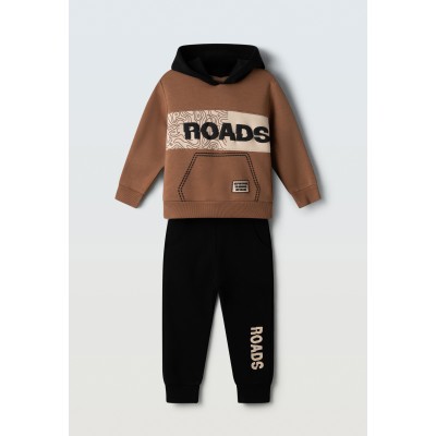 Tracksuit set - BROWN 5Y