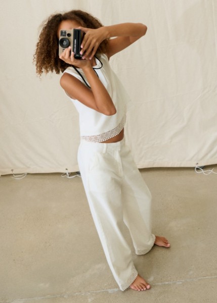 Παντελόνι μακρύ δαντέλα κεντητό - ΕΚΡΟΥ 16Y