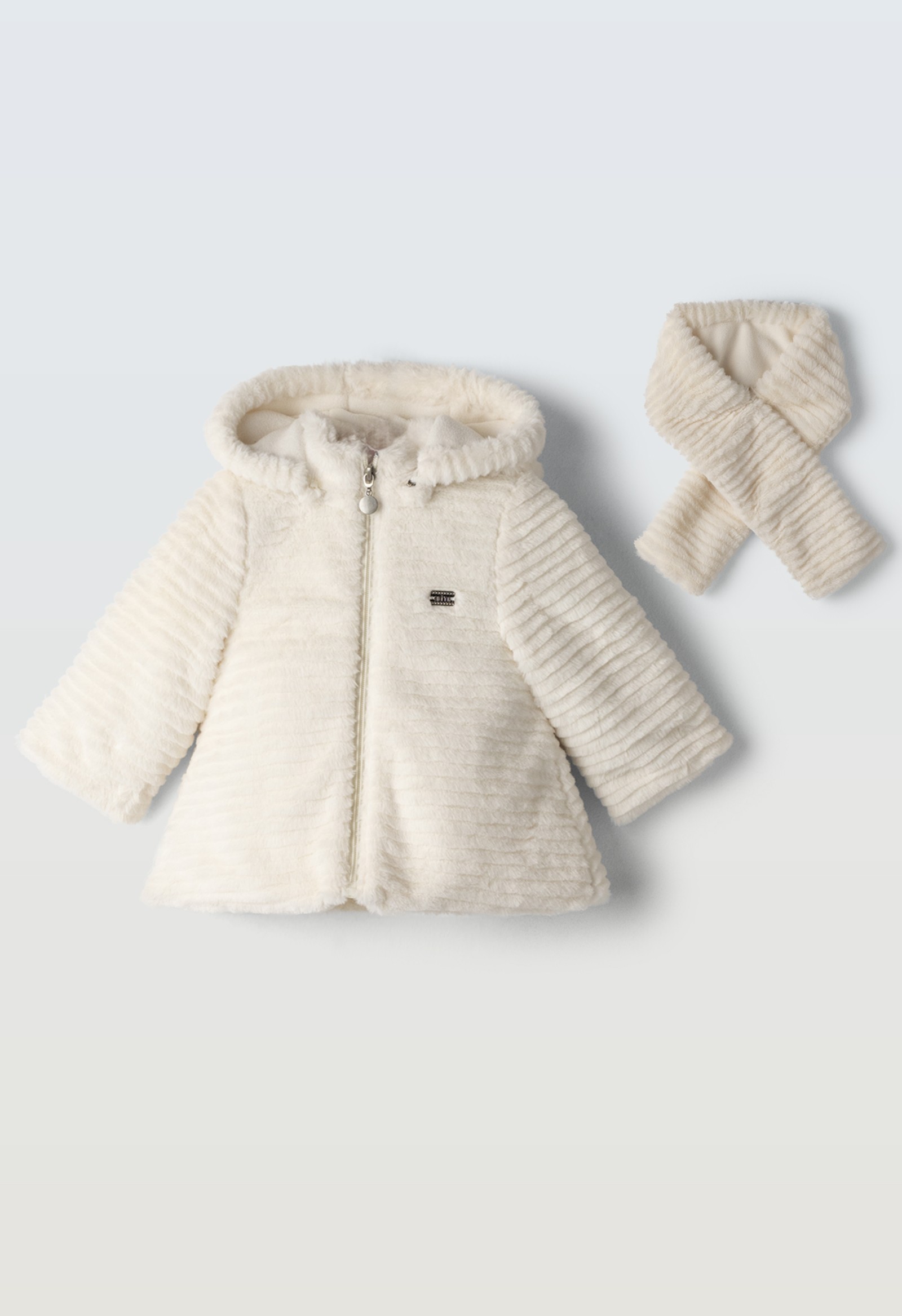 Γουνάκι - ΕΚΡΟΥ 2Y